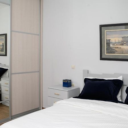 Walk 2 The Beach; Ammoudara Apts Gazi Esterno foto